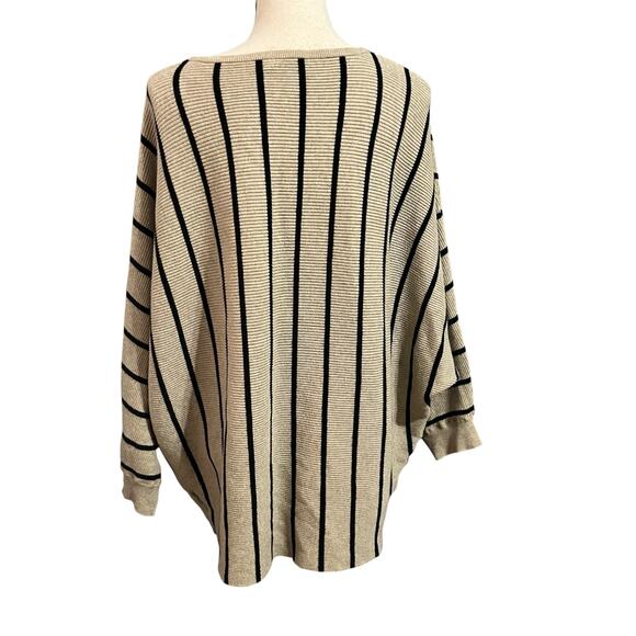 Philosophy Republic Clothing Women's Stripe Bat Wing Sleeve Sweater Sz 3X Soft - Picture 3 of 5